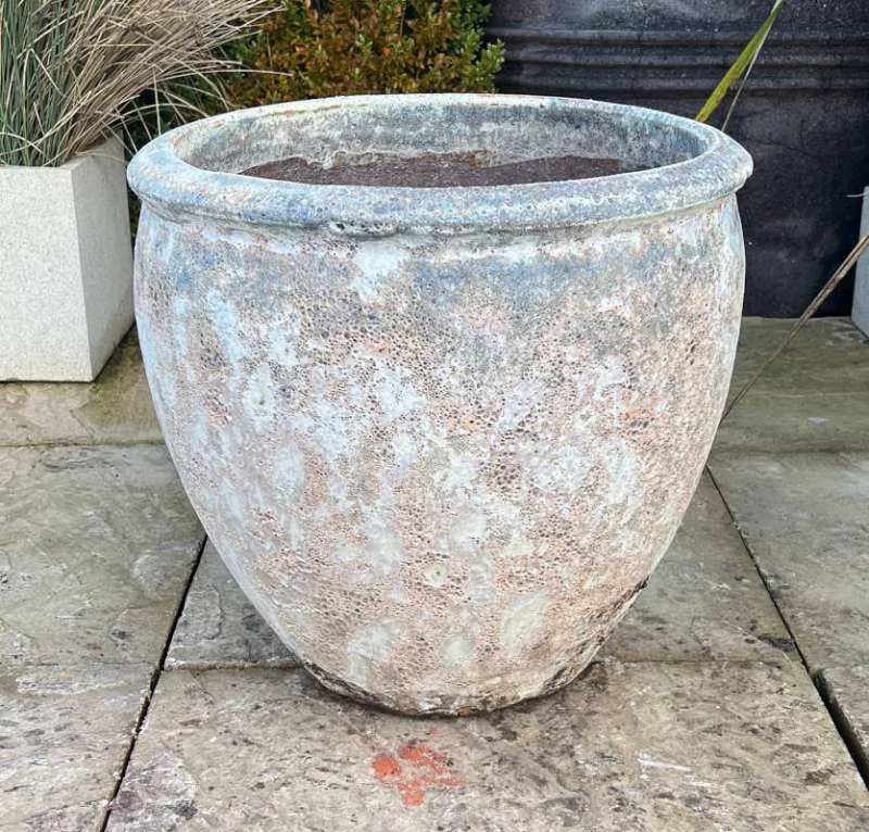 Atlantis Sand Tall Rimmed Egg Pot - Image 4