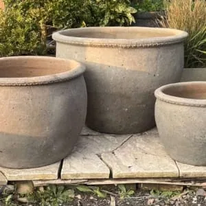 Old Stone Plain Round Wavy Rim