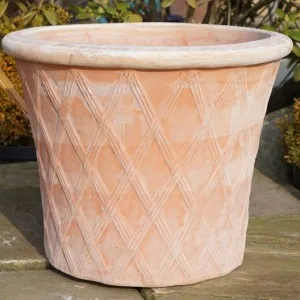 Tuscan Lattice Pot Medium-0