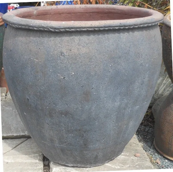 Old Stone Tall Scallop Rim Large-0