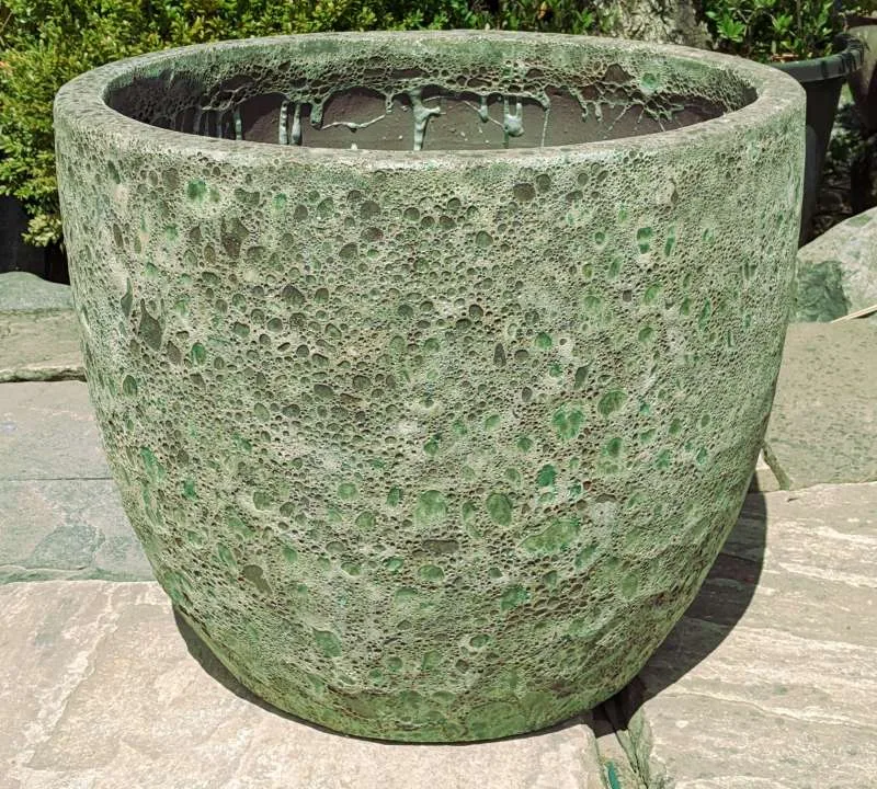 Atlantis Pale Green Giant Egg Pot - Image 2