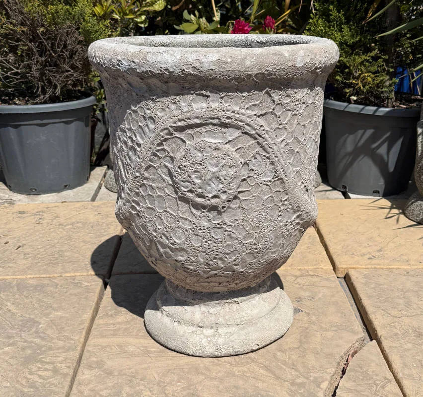 Atlantis White Pedestal Pot - Image 3