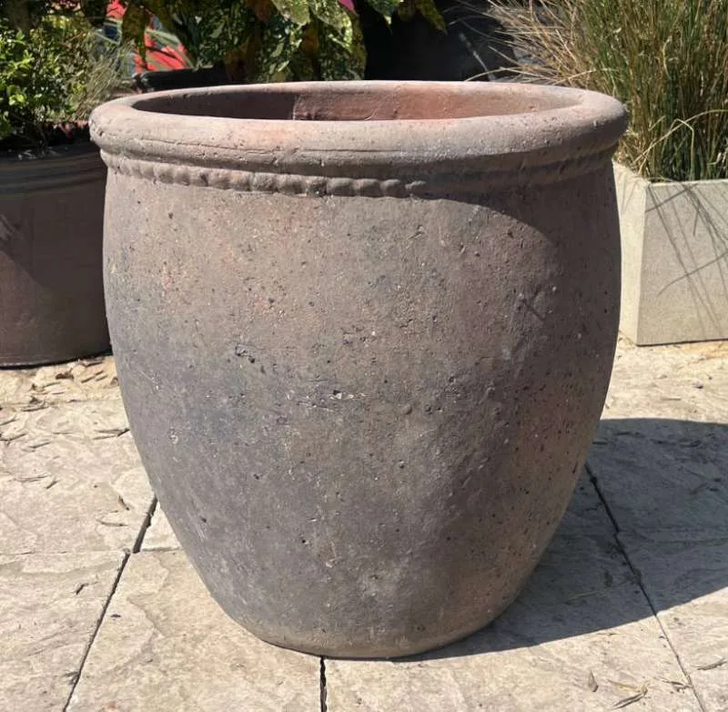 Old Stone Tall Scallop Rim - Image 4