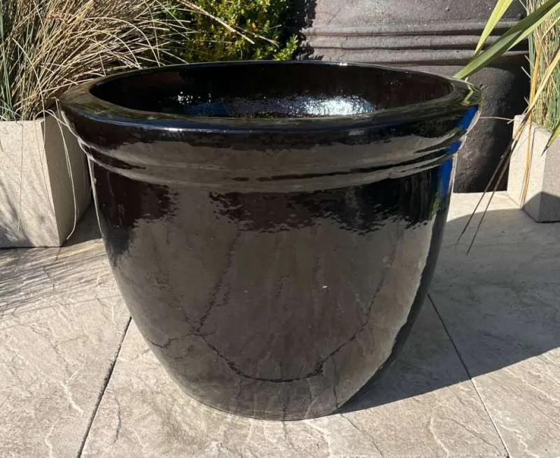 Glazed Black 352 Pot - Image 2