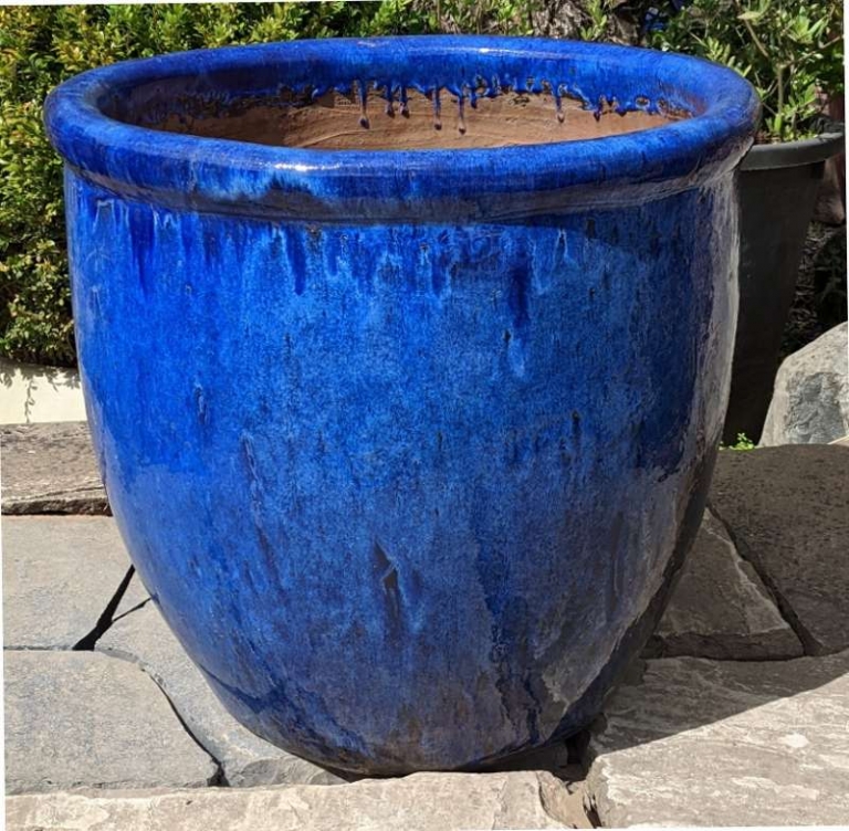 Tall 352 Pot Blue | World of Pots