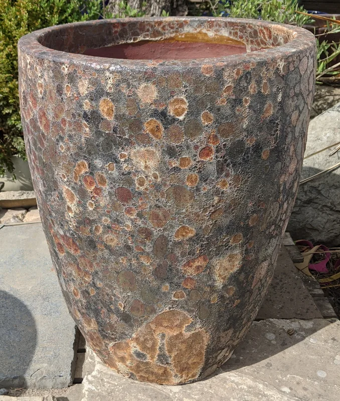 Atlantis Rust Tapered Cylinder - Image 2