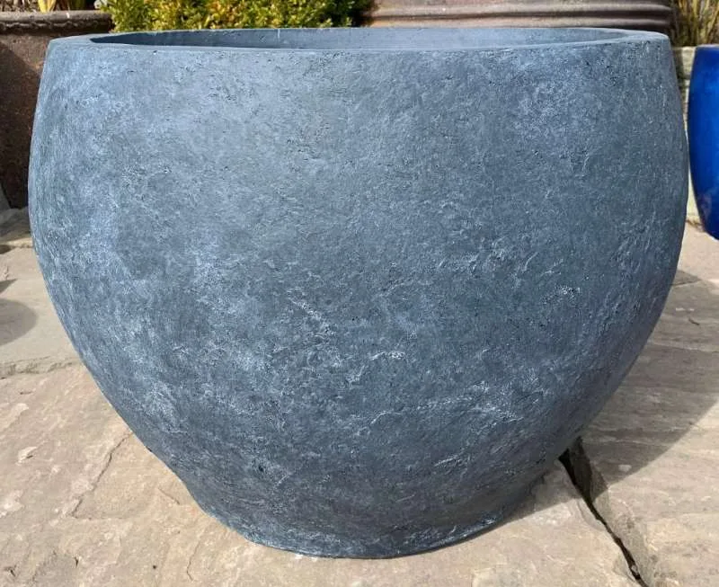 Fibre Clay Textured Giant Bowl Black Small