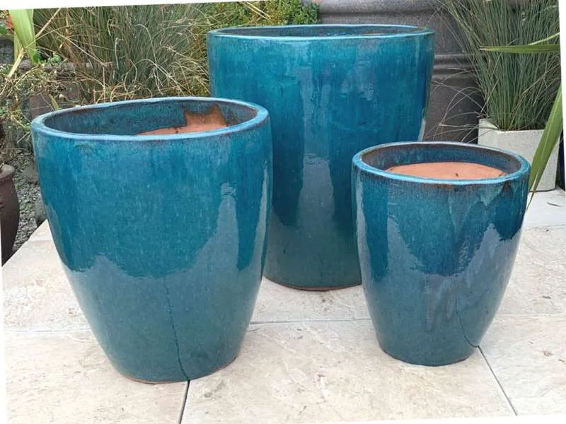 Glazed Green Tall Egg Pot