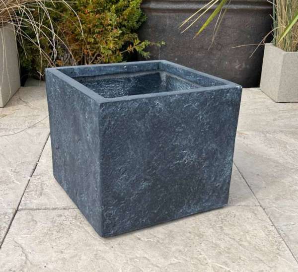 Fibre Clay Black Textured Short Cube - Image 4