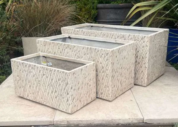 Fibre Clay White Textured Trough