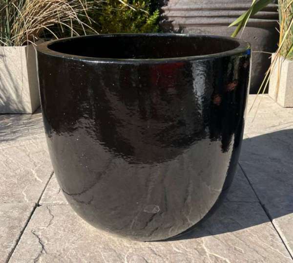 Glazed Black Vaso Egg Pot - Image 3