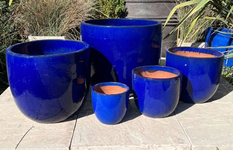 Glazed Blue Vaso Egg Pot