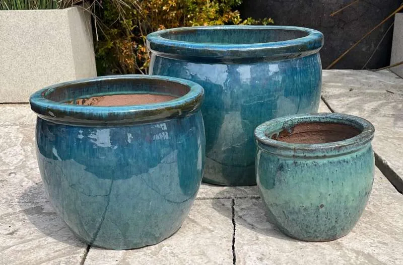 Glazed Green Ace Pot - Image 4