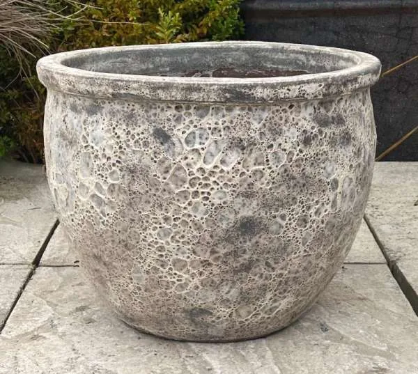 Atlantis Grey White Ace Pot - Image 3