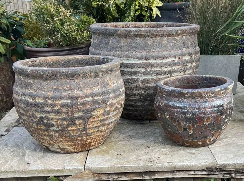 Atlantis Rust Beehive Pot