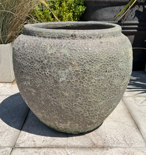 Atlantis Pale Green Small Egyptian Vase - Image 2