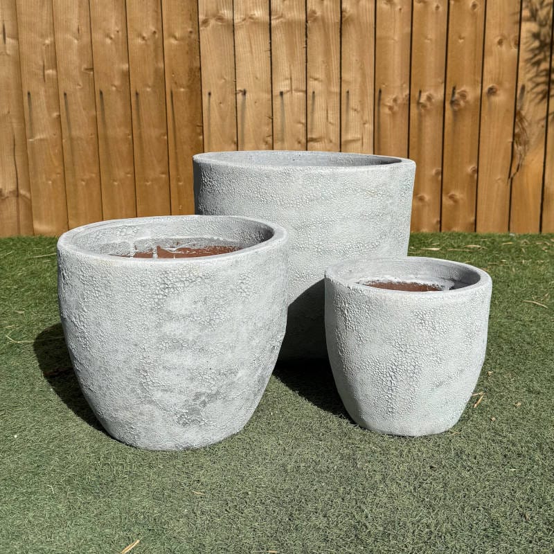 Atlantis White Giant Egg Pot - Image 5