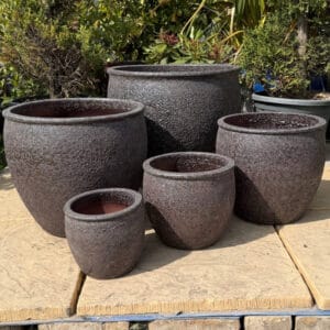Atlantis Iron Red Rimmed Egg