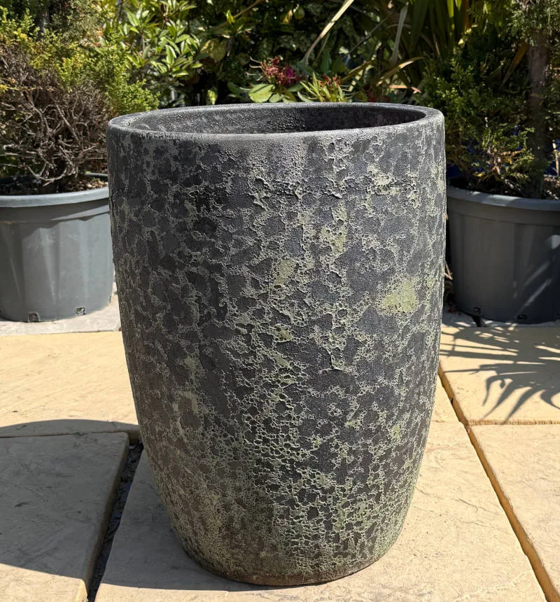 Atlantis Verdi Black Vaso Tall Cylinder - Image 3