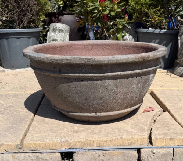 Old Stone Azelia Bowl - Image 4