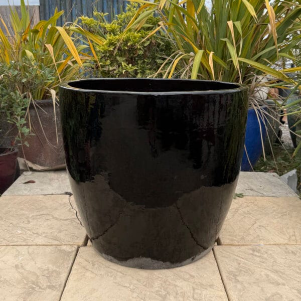 Glazed Black Vaso Giant Egg - Image 3