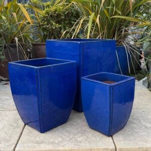 Glazed Blue Curved Camilla