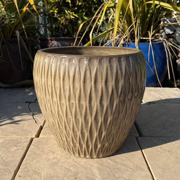 Glazed Tiger Skin Diamond Jar - Image 3