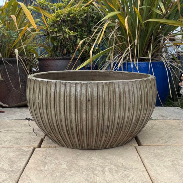 Glazed Tiger Skin Ribbed Low Bowl - Image 3