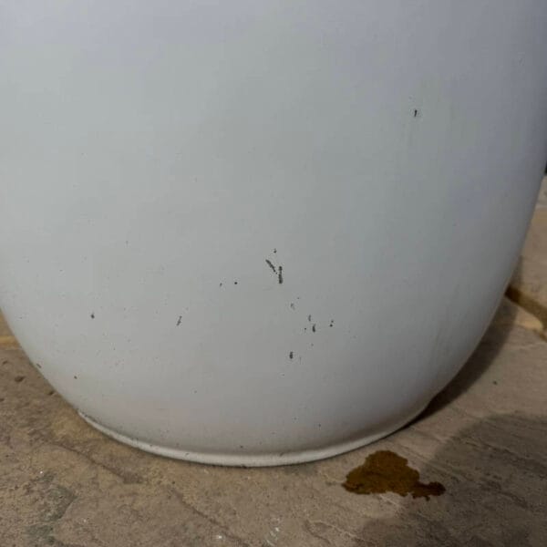Poly Resin White Cylinder Small Second - Image 2