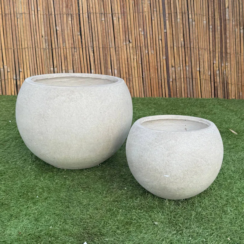 Rago White Giant Bowl - Image 5