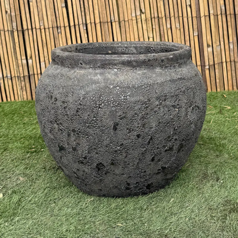 Atlantis Black Small Egyptian Vase - Image 3