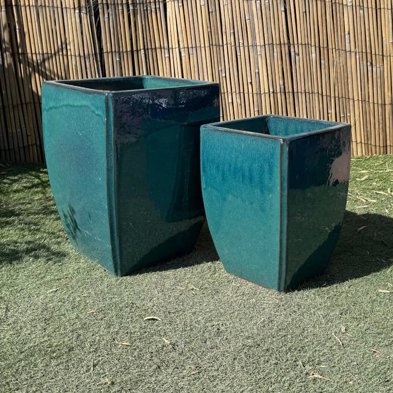 Glazed Green Curved Camilla - Image 3