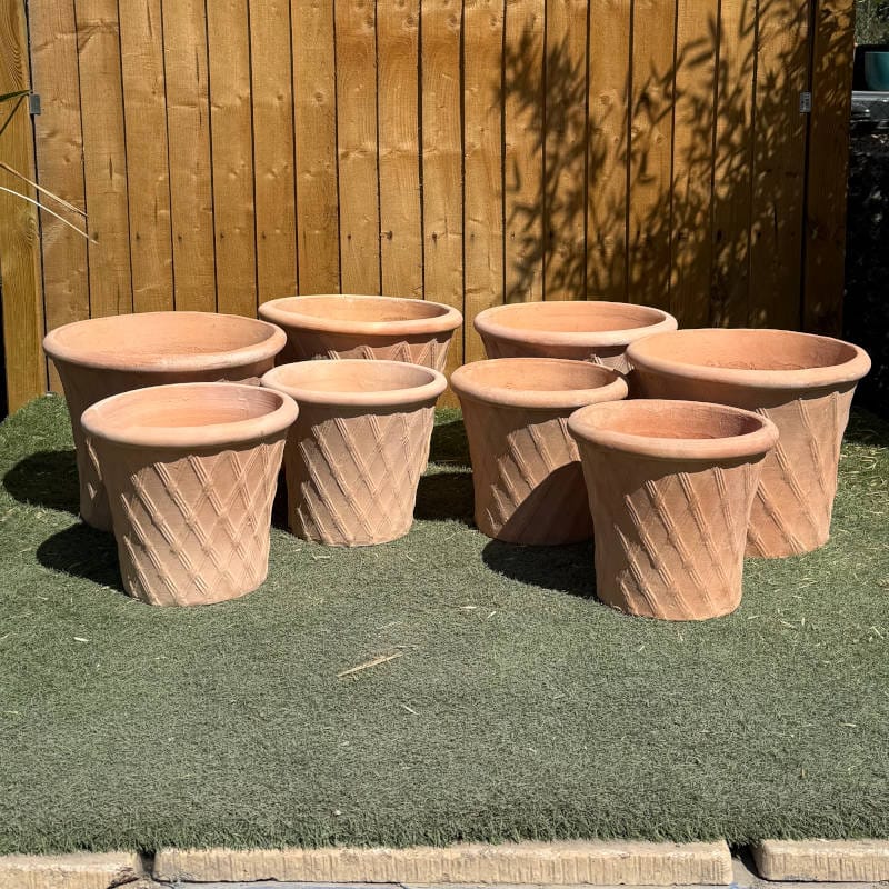Tuscan Lattice Pot Short Set Group of 4