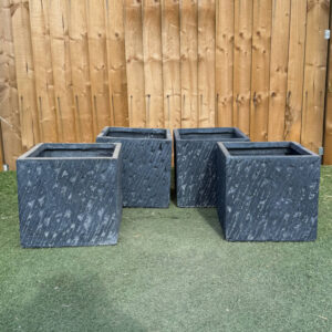 Fibre Clay Black Nebraska Short Cube Small x4